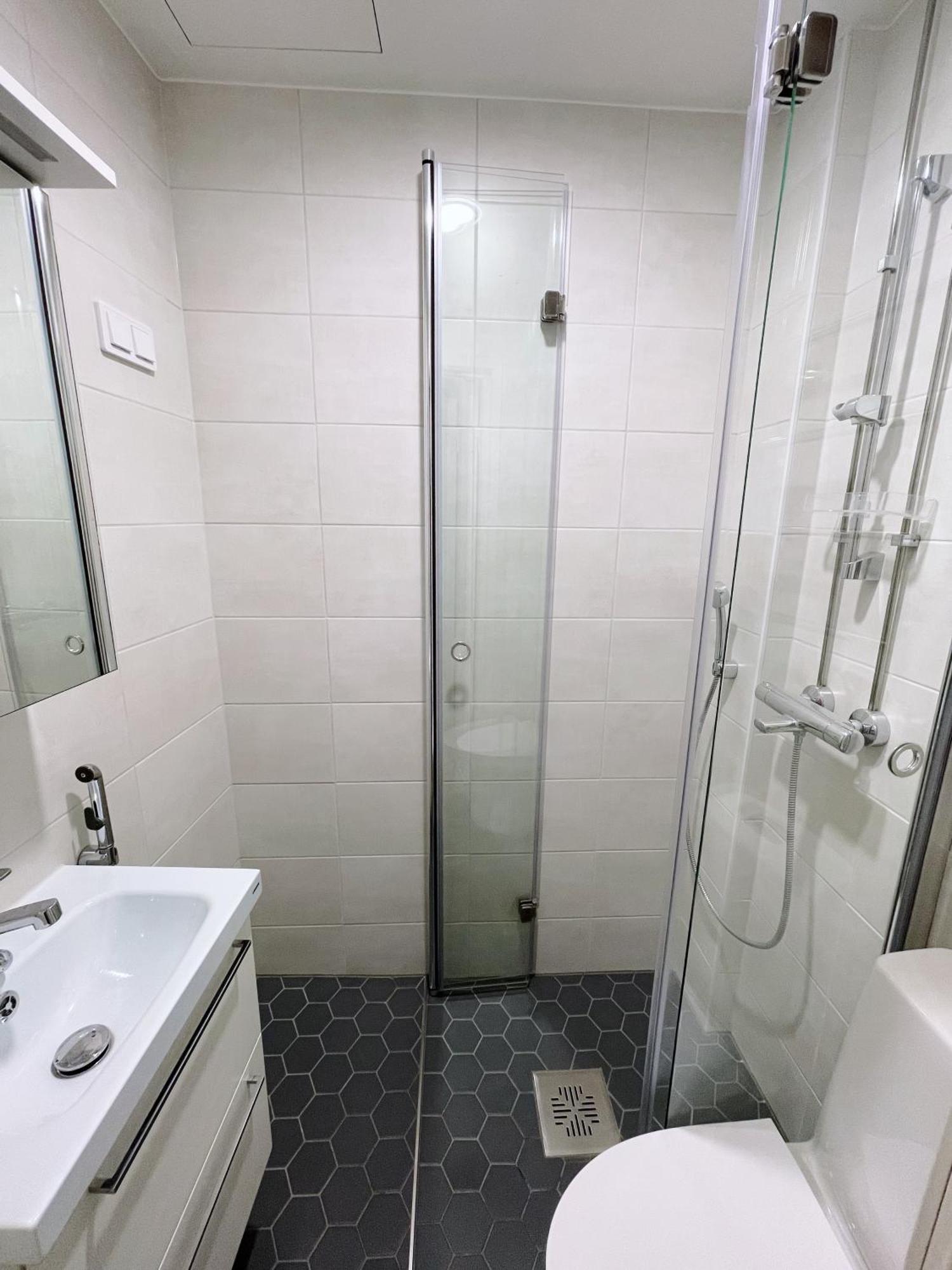 Vaerikaes Koti Laehellae Keskustaa Apartment Helsinki